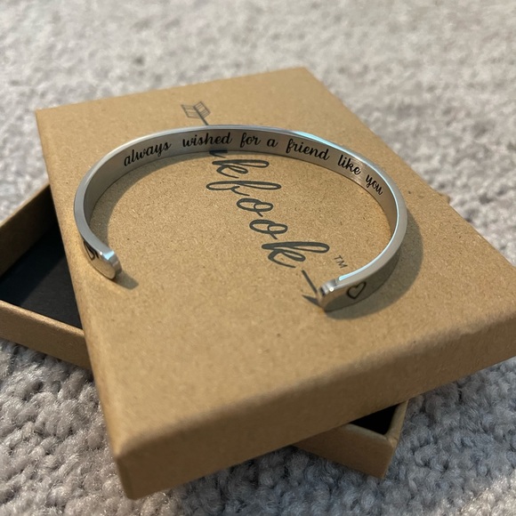 Silver Bangle - Picture 2 of 4